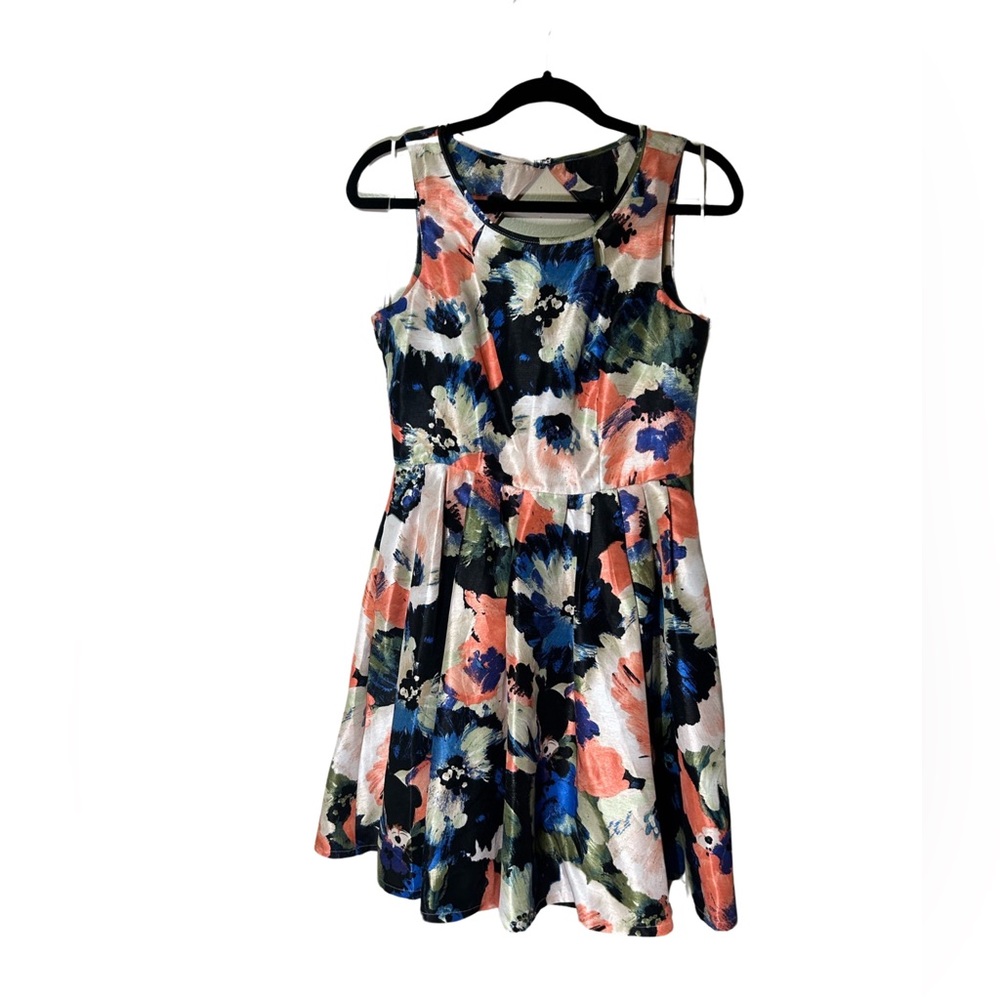 Danny and Nicole Sleeveless Floral Dress, Size 4